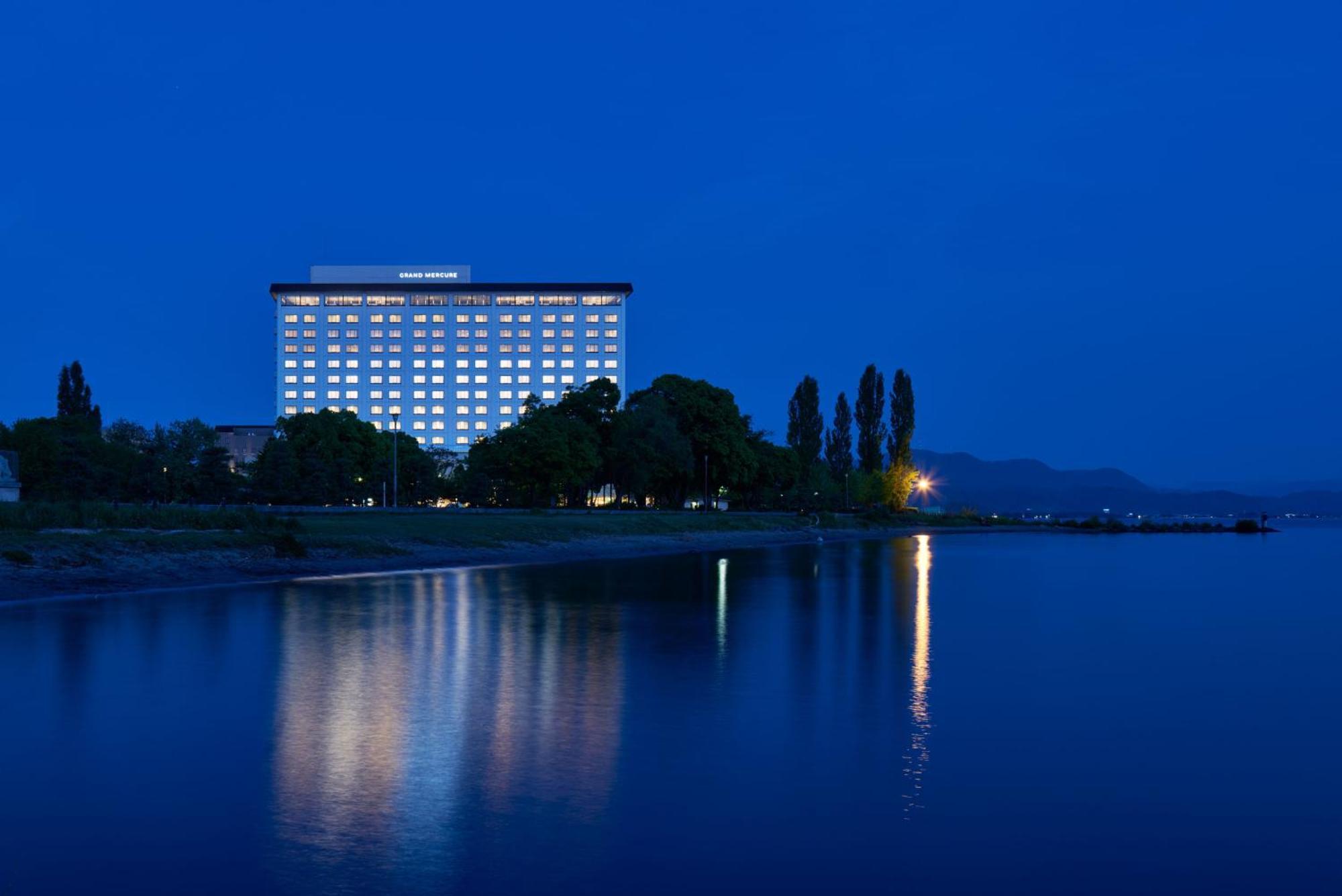 Grand Mercure Lake Biwa Resort & Spa Nagahama  Exteriör bild