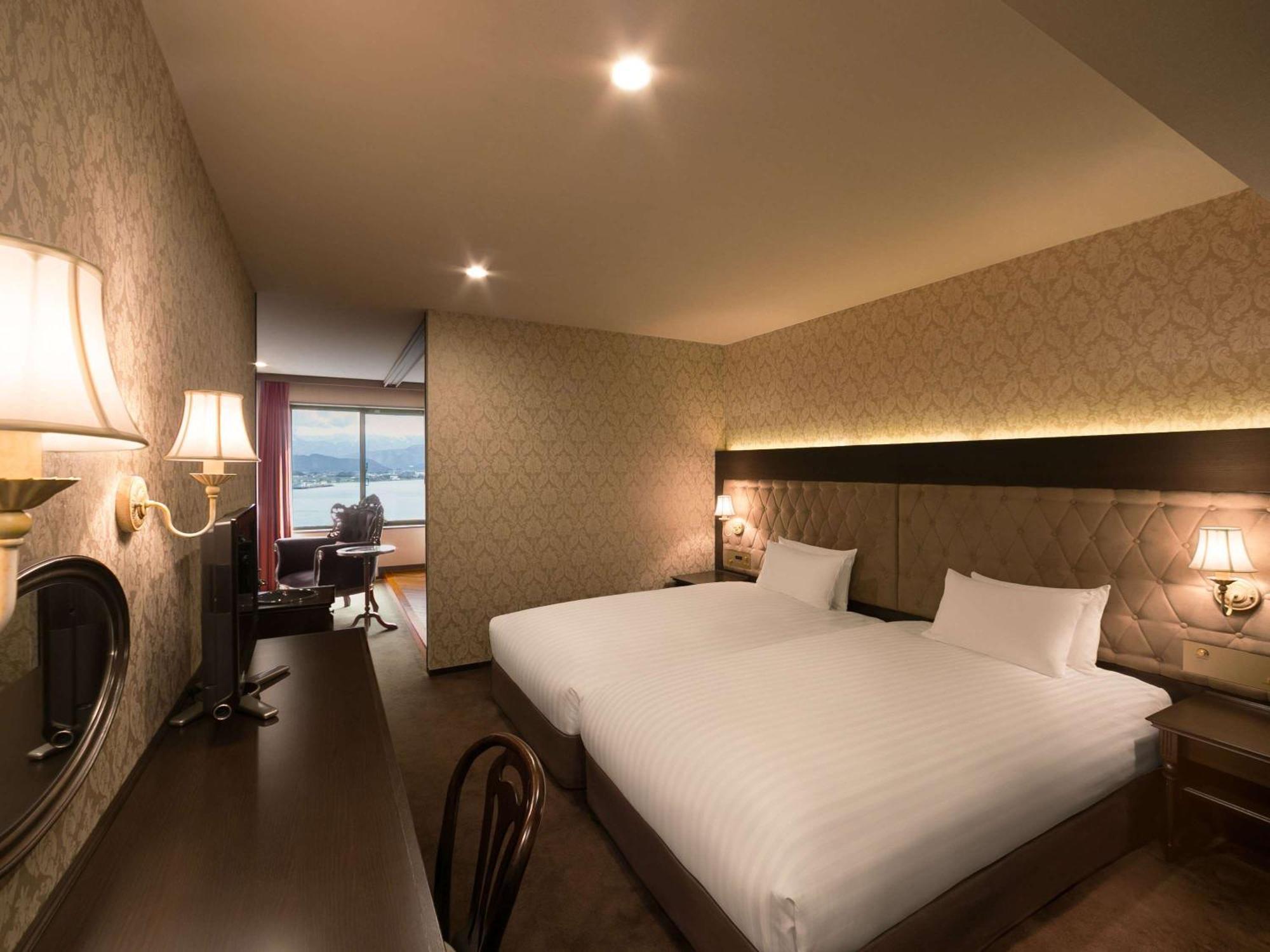 Grand Mercure Lake Biwa Resort & Spa Nagahama  Exteriör bild